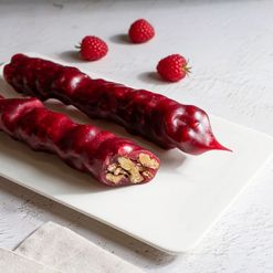 Чурчхела малиновая с грецким орехом вес