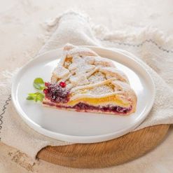 Пирог Праздничный с брусникой и апельсином вес