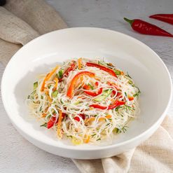 Салат фунчоза с овощами по-корейски пл/к 200г