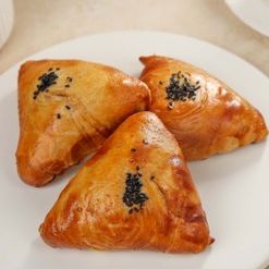 Самса с говядиной 120г