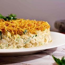 Салат Гнездо глухаря с курицей вес