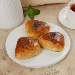 Пирожок с черникой 95г