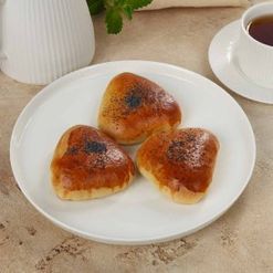 Пирожок с черникой 95г
