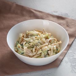Салат Морская радость с кальмарами вес