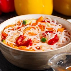 Салат Фунчоза с овощами вес