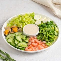 Салат Зеленый с морепродуктами 200г