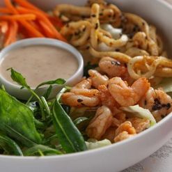 Салат Азиатский с кунжутной заправкой 150/40г