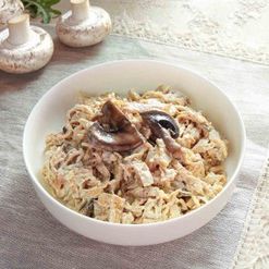 Салат Министерский с цыпленком и грибами вес