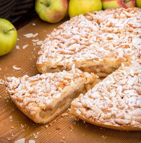 Шарлотка яблочная вес