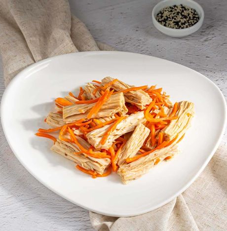 Салат спаржа с корейской морковью пл/к 200г