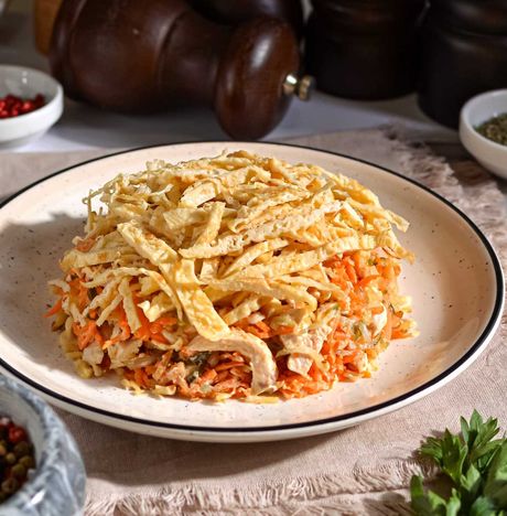 Салат Солнечный с курицей вес