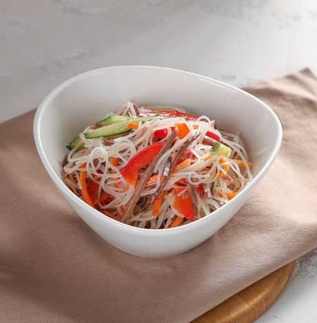 Салат Фунчоза с мясом вес
