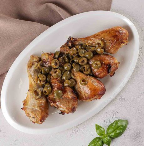 Голень куриная под лимонным маринадом с оливками вес