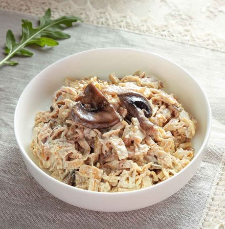 Салат Министерский с цыпленком и грибами вес