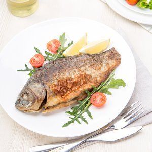 Карась жареный с головой вес