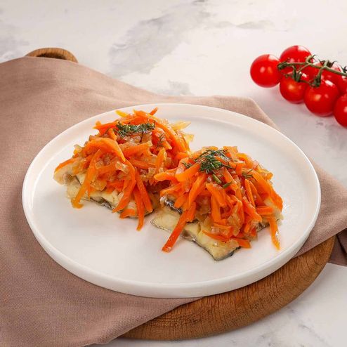 Минтай тушеный с овощами вес