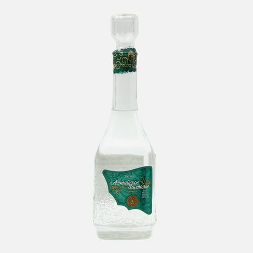 Водка Алтайское Застолье Золотая 40% графин 0,5л