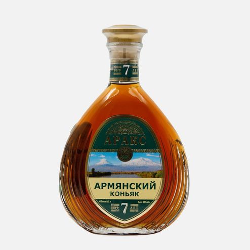 Коньяк Аракс Армянский КВ 7 лет мароч выд 40% ст/б 0,5л