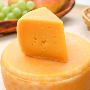 Сыр Кадочный 45% вес Наша Сыроварня