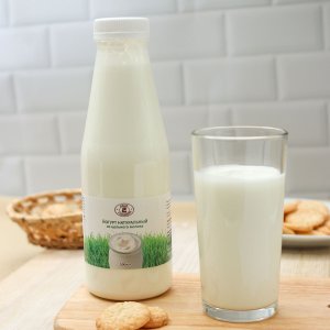 Йогурт из цельного молока натур 500мл Наша Сыроварня