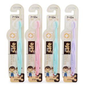 Зубная щетка Лион Кидс Сэйф с нано-серебряным покрытием №3
