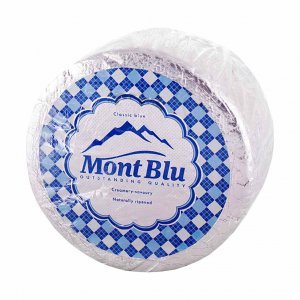 Сыр Монт Блю классический с голубой плесенью 50% вес