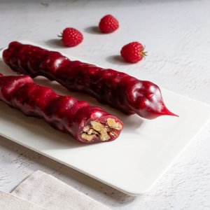 Чурчхела малиновая с грецким орехом вес