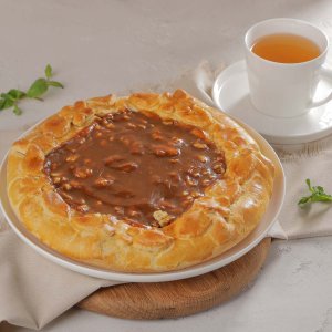 Пирог Праздничный с курагой и апельсином вес