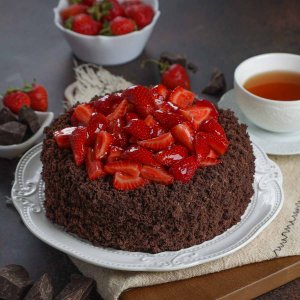 Торт Черемушка с клубникой вес