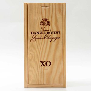 Коньяк Даниель БужуХО25лет мароч40% декантер в пенале из сосны ст/б0,7л