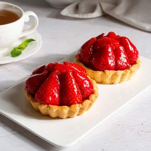 Корзиночка летняя с клубникой 170г