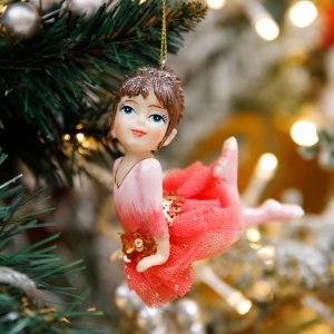 Украшение елоч Балерина Двенадцать месяцев стекло 7,5х4х7,5см 228040