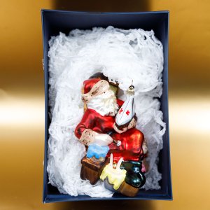 Фигурка Санта с корабликом 9х6х15 стекло 0729К19