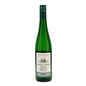 Вино Вайнхаус Шнайдер Рислинг Куалитатс ординарное сортовое белое полусухое 7.5-11.5% ст/б 0,75л
