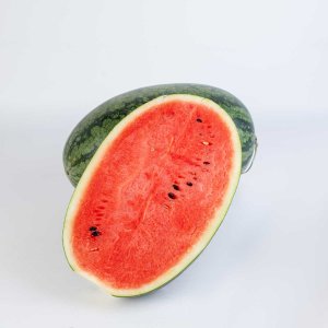 Арбуз красный Таиланд вес 