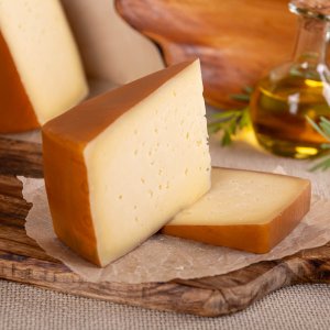 Сыр Гауда 45% вес Наша Сыроварня