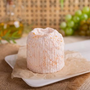 Сыр Лангр 45% вес Наша Сыроварня