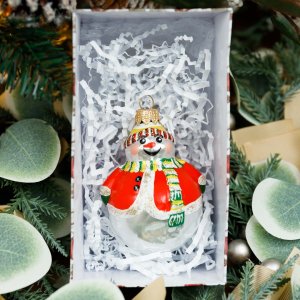 Украшение елочное Эвис Снеговик большой с росписью стекло 8,5см