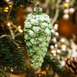 Украшение елоч Шишка Белый бисер сосновая стекло 5х5х12,5см YQL1589