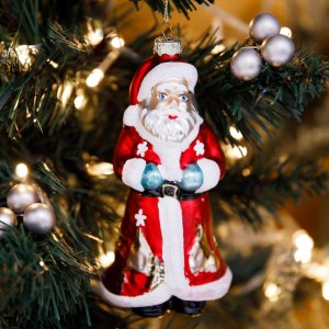 Украшение елочное Холидей Классик Фигурка Дед Мороз Лесная опушка