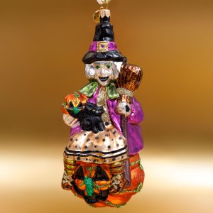 Украшение елочное Ведьма с котом стекло 18х7см 2022-116