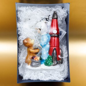 Фигурка Комозья Фэмили Астронавт с мишкой 12х9х2см стекло 4532К00
