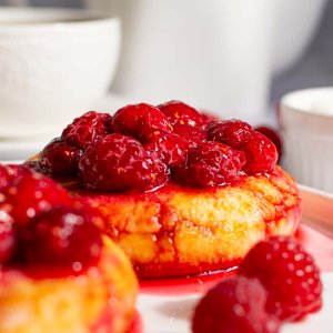 Сырники творожные с малиной вес