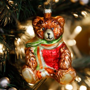Украшение елочное Холидей Классик Медвежонок Тедди стекло 7х6х10см