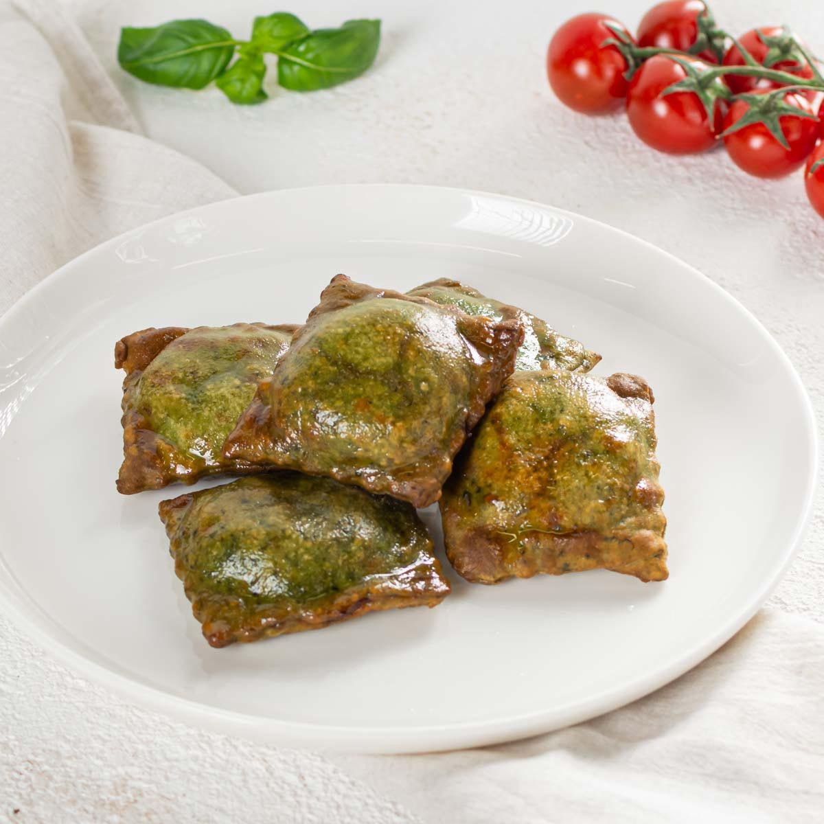 Равиоли со шпинатом курица/ тыква/сулугуни жареные вес